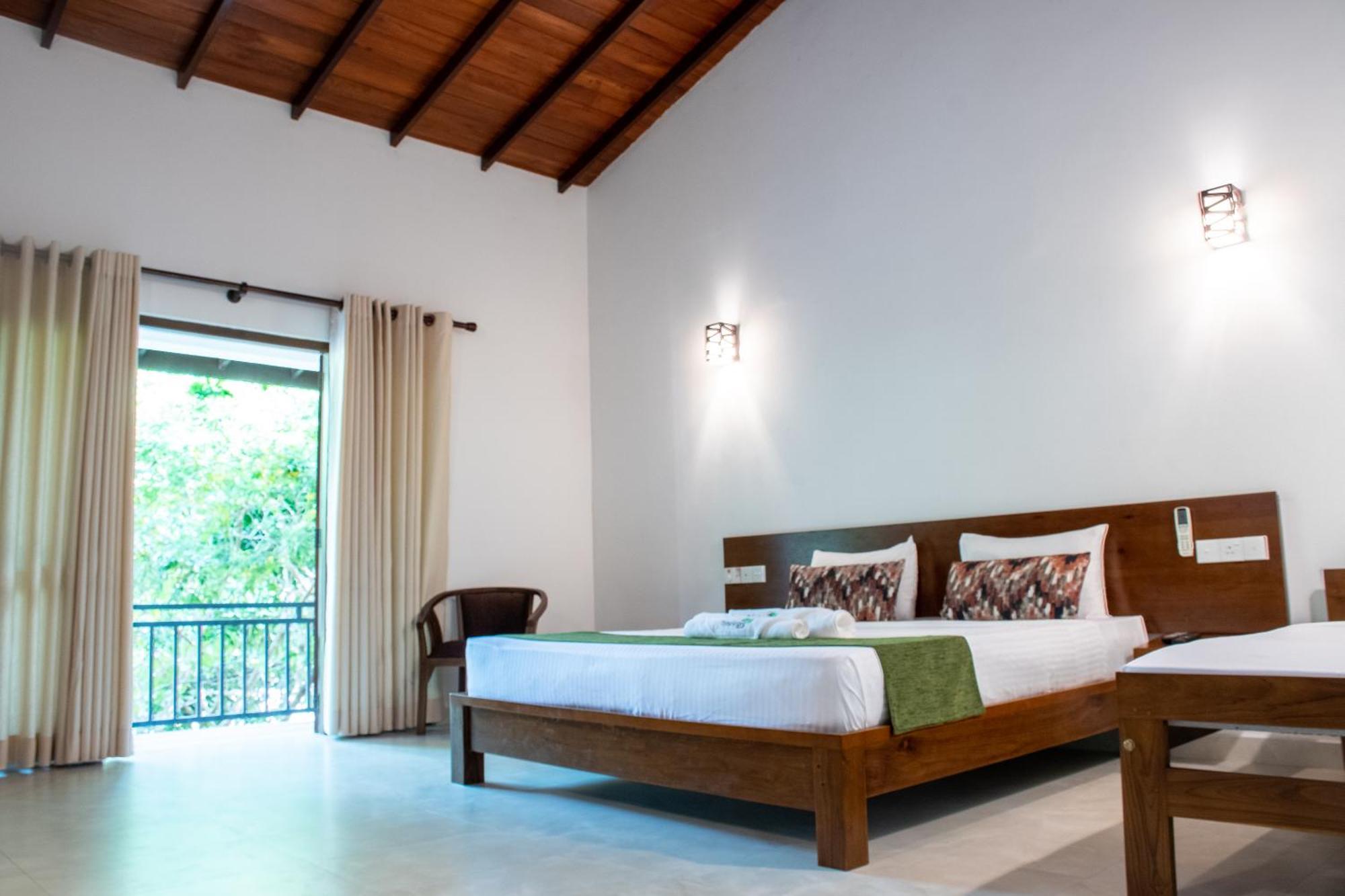 Tropicara Resort 锡吉里亚 外观 照片