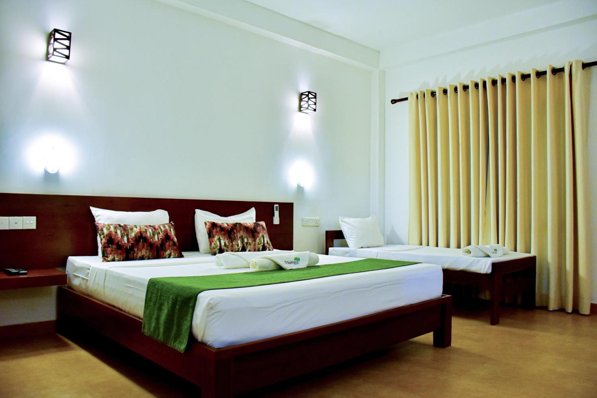 Tropicara Resort 锡吉里亚 外观 照片