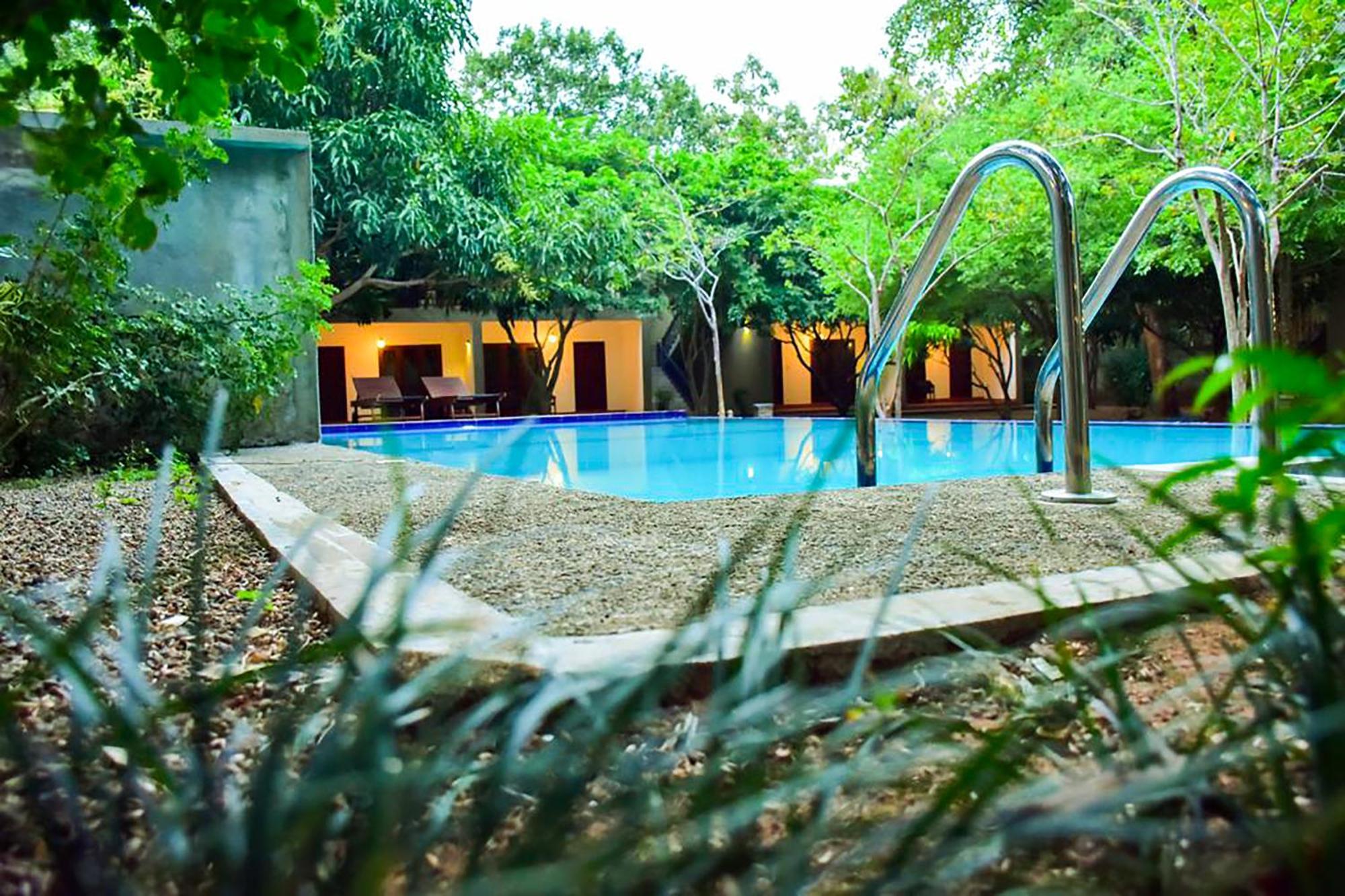Tropicara Resort 锡吉里亚 外观 照片
