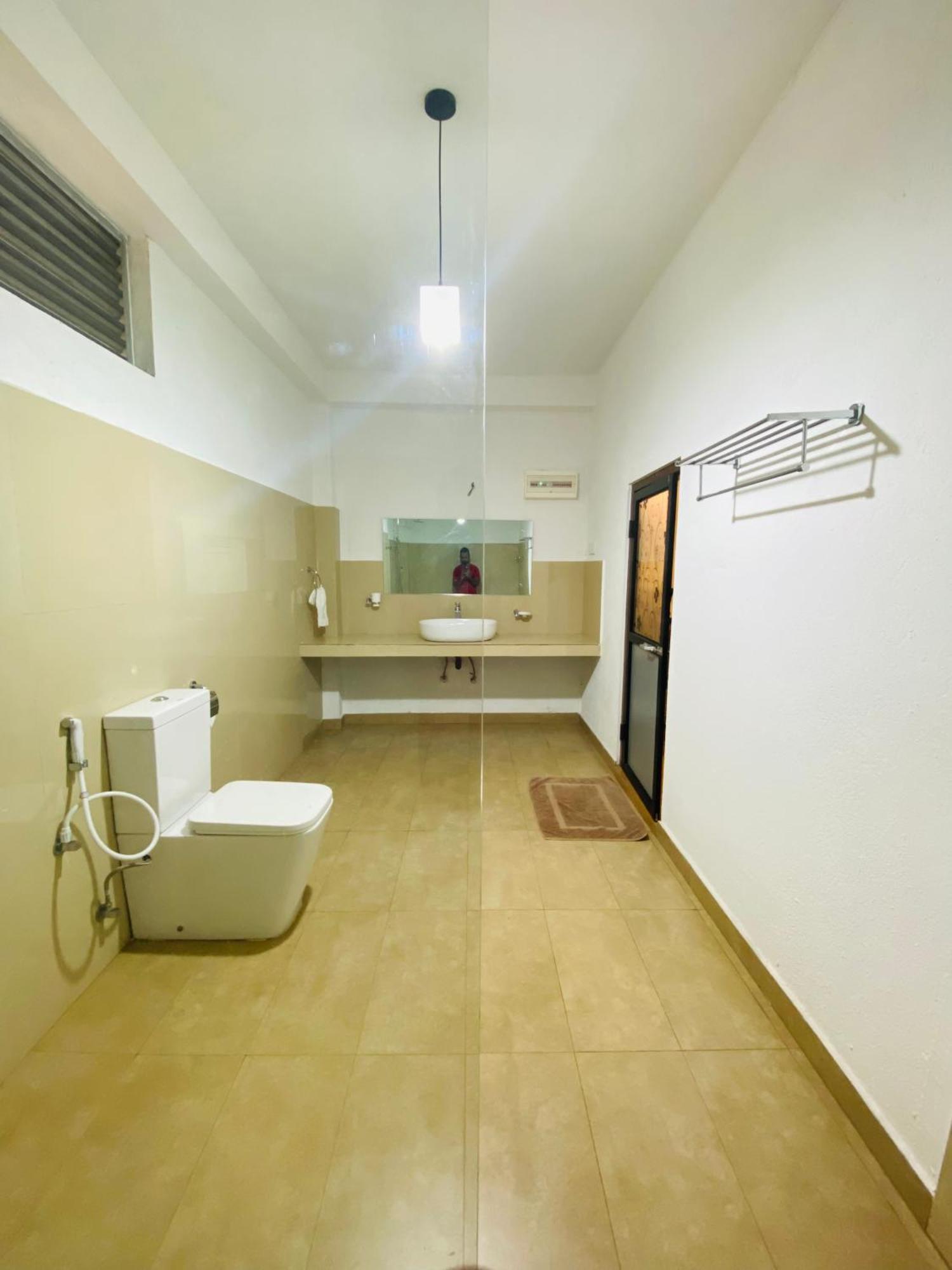 Tropicara Resort 锡吉里亚 外观 照片